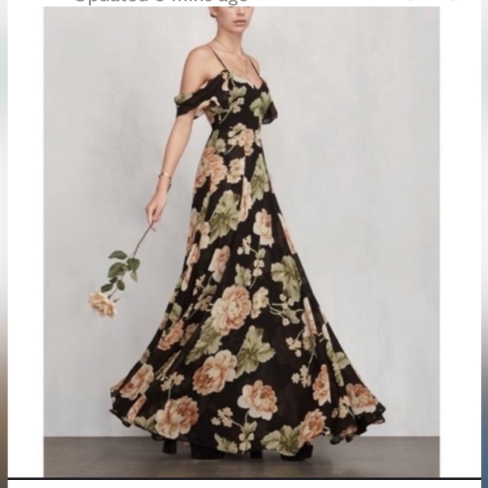 ISO Reformation Isadora Dress - for Boobs
- CHATEAUX Size 12-14 Large /X-Large - Picture 2 of 5